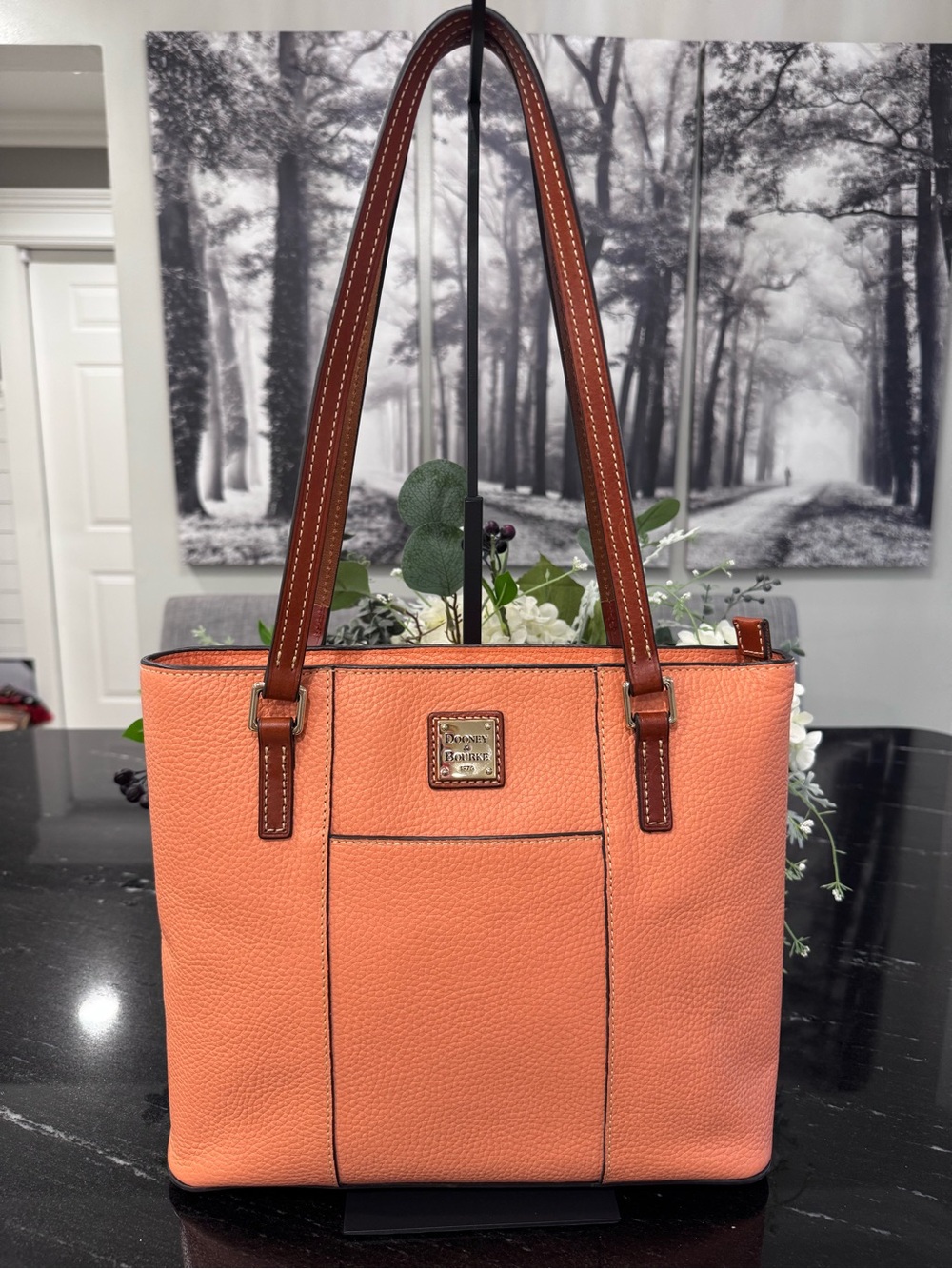 🧡🤎Dooney & Bourke Coral Pebble Leather Shoulder Tote with Brown Handles